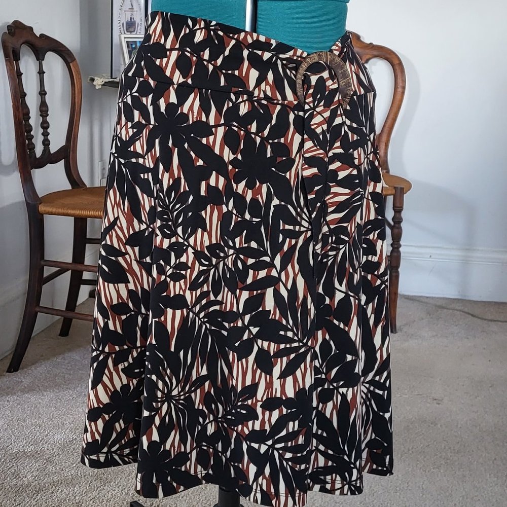 NYC Pull On Stretch Skirt with Buckle Ring Detail